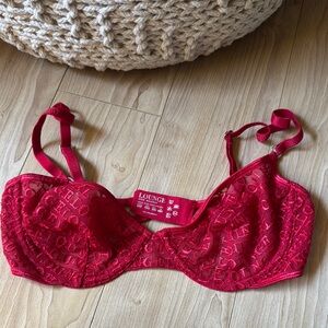Lounge icon balcony bra